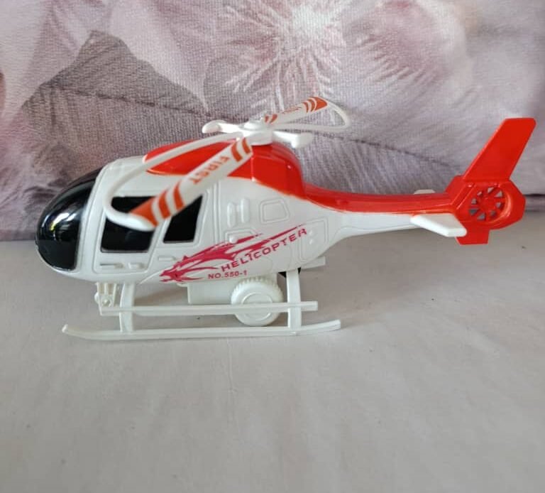 Helicóptero First No.550-1